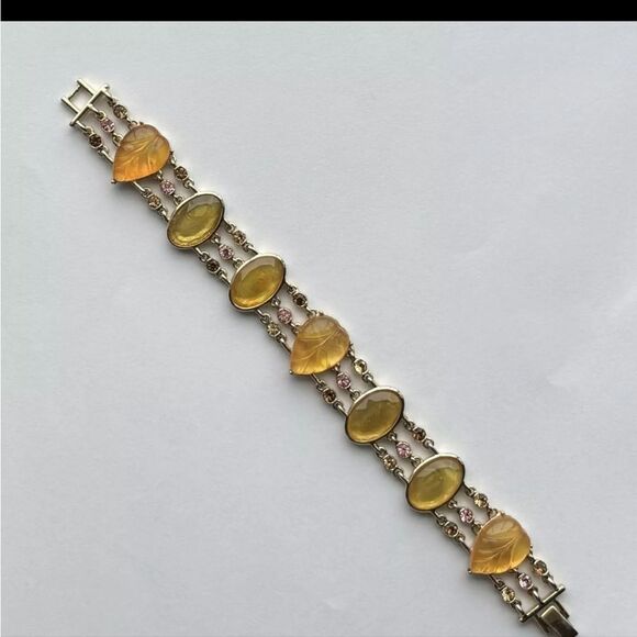 Trifari Vintage Golden Amber Leaf Stone Necklace and Bracelet - Picture 2 of 2